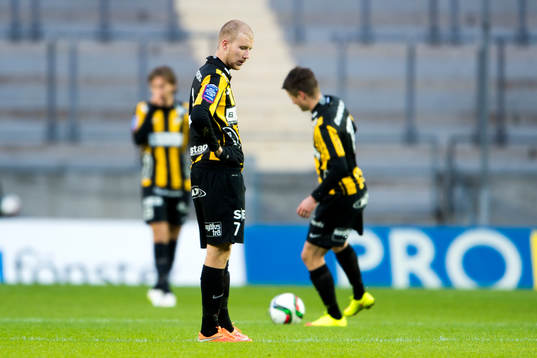 Häckens Simon Gustavsson deppar