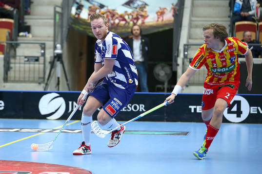 Pixbos Patrik Malmström och Helsingborgs Linus Nordgren