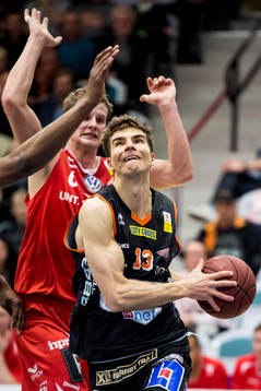 7 i Basketligan mellan Borås och Uppsala
