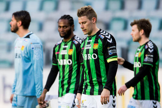 Bläddra bland fler bilder av Fotboll, Superettan, Gais - Varberg