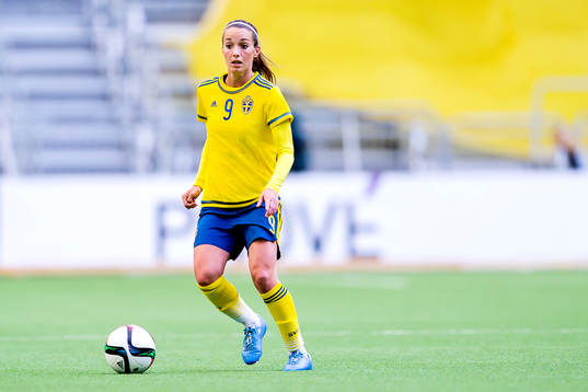 Sveriges Kosovare Asllani