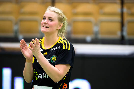 Sävehofs Ida Odén jublar