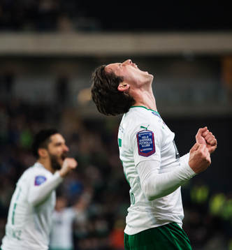 Hammarbys Philip Haglund jublar