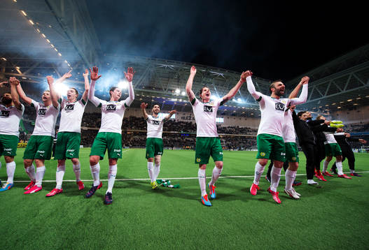 Hammarbys spelare jublar