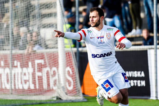 Assyriskas Mattias Genc jublar