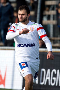 Assyriska Mattias Genc firar