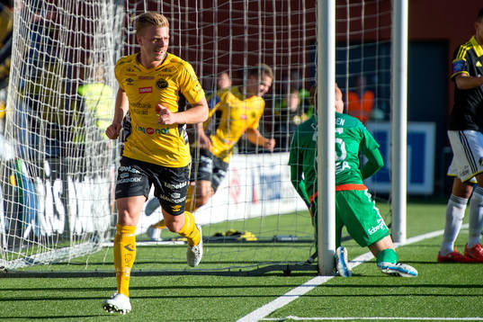 Elfsborgs Per Frick jublar