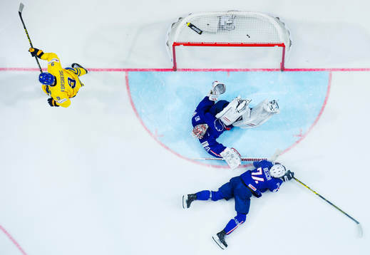 Sveriges Filip Forsberg skjuter in det matchavgörande