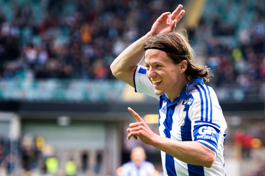 IFK Göteborgs Lasse Vibe firar