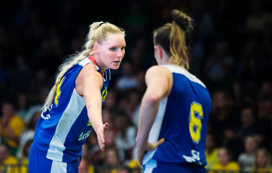 Sveriges Louice Halvarsson och Frida Eldebrink