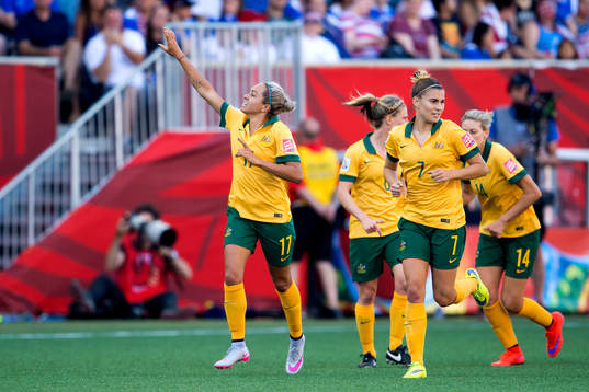 Australiens Kyah Simon jublar