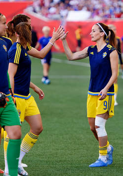 Sveriges Lotta Schelin och Kosovare Asllani