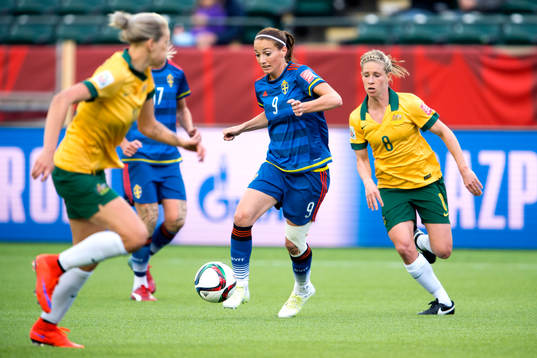 Sveriges Kosovare Asllani