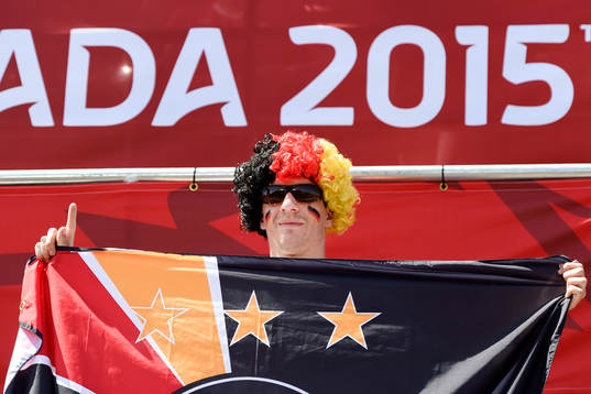 En Tysk supporter före åttondelsfinalen i VM mellan