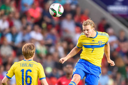Sveriges Simon Tibbling och Oscar Hiljemark
