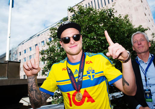 John Guidetti när Sveriges U21-landslag hyllas