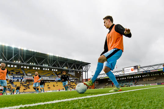 Randers Erik Marxen före en fotbollsmatch i Europa League