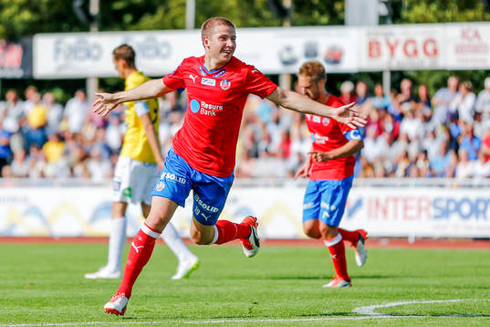 Bläddra bland fler bilder av Fotboll, Allsvenskan, Falkenberg - Helsingborg