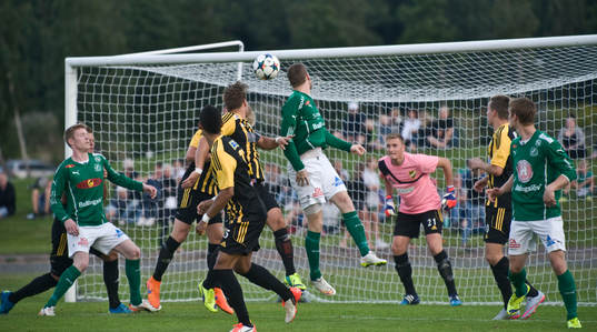 Situation framför Alexander Nilsson  i IFK-målet