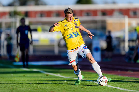 Falkenbergs Adam Eriksson