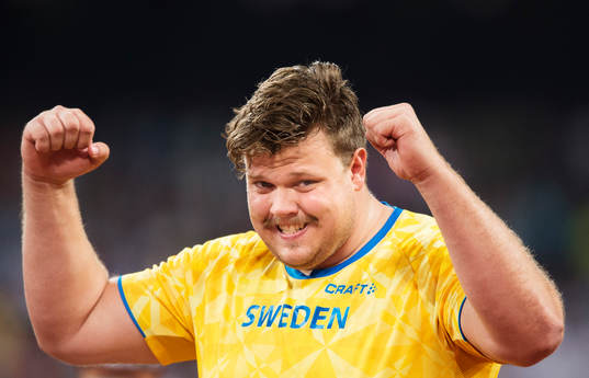 Sveriges Daniel Ståhl jublar i finalen på diskus