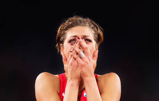 Kroatiens Blanka Vlasic gråter i finalen på höjdhopp