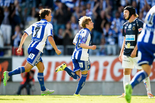 IFK Göteborgs Riku Riski jublar