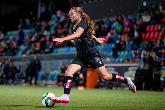Göteborgs Lieke Martens avancerar sista biten innan hon
