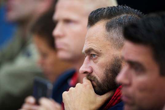 Olof Lundh, reporter för TV4 och Fotbollskanalen, på en