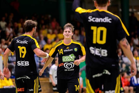 Sävehofs Johan Fagerlund jublar