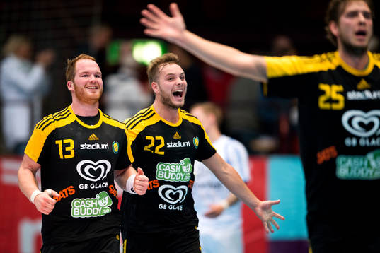 Sävehofs Atli Ingolfsson och Eric Forsell-Schefvert jublar