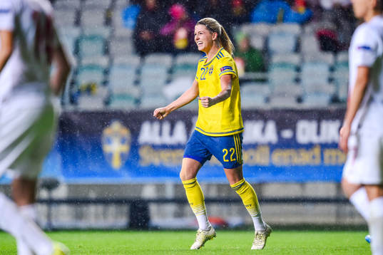 Sveriges Olivia Schough jublar