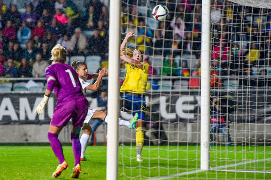 Sveriges Olivia Schough gör 2-0