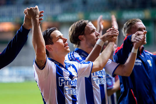 IFK Göteborgs Mads Winther Albeck tackar publiken
