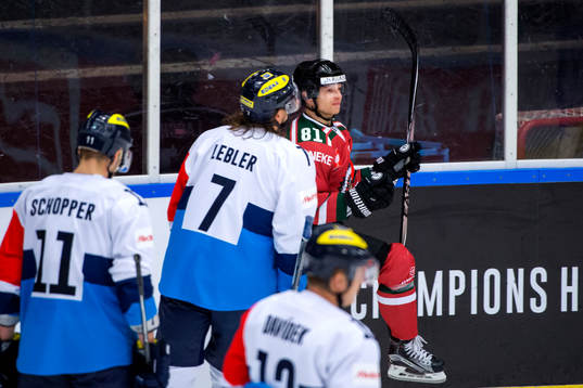 Frölundas Ryan Lasch jublar