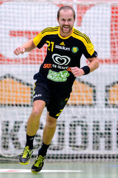Sävehofs Tobias Albrechtson jublar