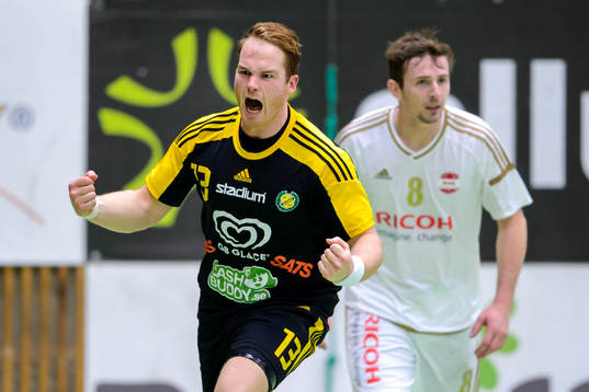 Sävehofs Atli Ingolfsson jublar