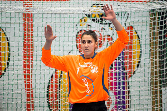 Heids målvakt Miranda Nasser