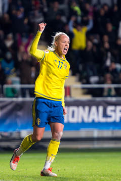 Sveriges Caroline Seger jublar