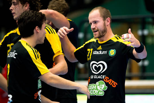 Sävehofs Tobias Albrechtson jublar
