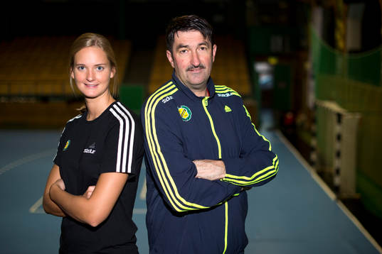 Sävehofs målvakt Johanna Bundsen och målvaktstränare