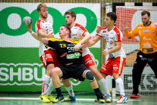 Drotts Anton Blickhammar, Albin Stenberg och Nikola