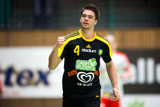 Sävehofs Henrik Johansson jublar