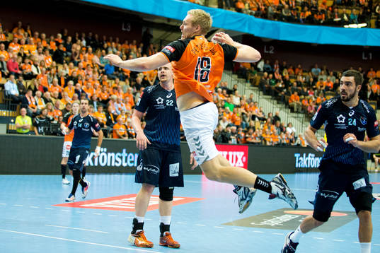 Kristianstads Fredric Pettersson skjuter