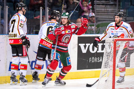 Frölundas Sebastian Stålberg jublar