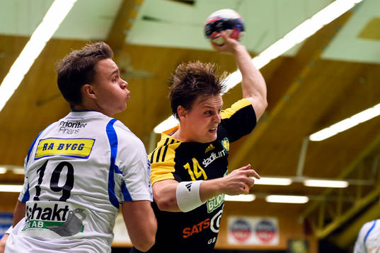 Redbergslids Emil Mellegård och Sävehofs Johan Fagerlund