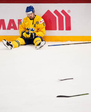 Sveriges Axel Holmström deppar