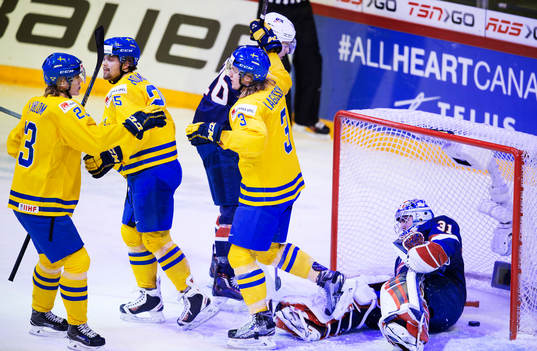 Sveriges Oskar Lindblom, Axel Holmström och William