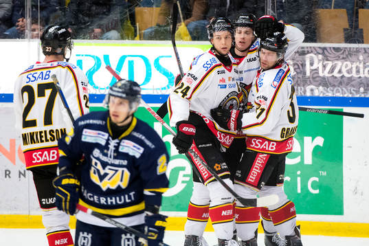 Luleås Peter Cehlarik jublar