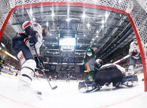 Linköpings Daniel Rahimi och Linköpings Jonas Junland